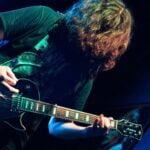 Eu vou criar um solo de guitarra para a sua música