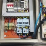 Eu vou fazer instalações elétricas básicas na sua casa.