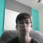 Eu vou Fazer seu currículo profissional no Canva ou em pdf.