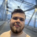 Eu vou Informática, design e criação de imagens no geral.