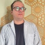 Eu vou fazer redações, traduções e transcrições.