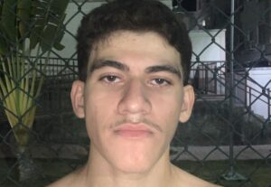 Eu vou Criar um anúncio profissional para sua empresa.