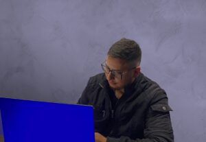 Eu vou Editar seus vídeos da forma que pedir