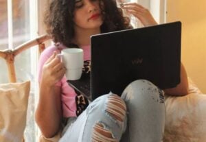 Eu vou analisar o seu perfil nas redes sociais e te entregar