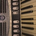 Eu vou gravar a sanfona para sua música ou propaganda