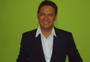 Eu vou alavancar suas vendas com um anúncio firme e objetivo