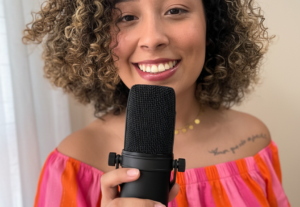 Eu vou narrar e gravar vídeos com voz e atuação natural