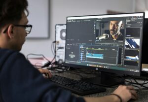 Eu vou criar/editar e postar seus vídeos shorts