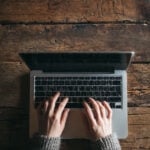 Eu vou fazer a digitação de textos de fotos, áudios ou Pdf.