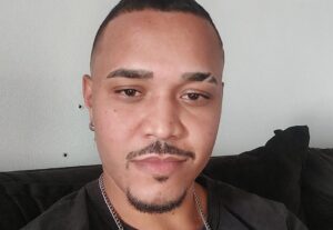 Eu vou Criar um mundo de fantasia original para você