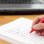 Eu vou revisar/traduzir seu texto ou transcrever seus áudios