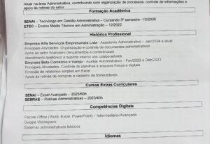 Eu vou fazer seu currículo perfeito.