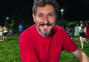Eu vou fazer narração, estilo profissional de forma a atende...