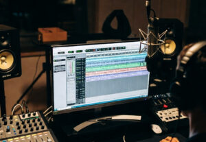 Eu vou produzir uma música pra você com suas instruções.