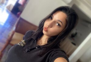 Eu vou criar vídeo UGC de até 30 segundos para sua marca