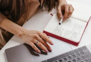 Eu vou formatar seus documentos com aparência profissional.