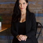 Eu vou revisar seu texto jurídico e contrato em 24h.