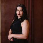 Eu vou criar 3 mockups para sua marca