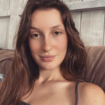 Eu vou gravar um vídeo propaganda/ugc do seu produto.