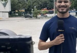 Eu vou fazer uma super publicidade com minha voz.