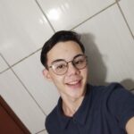 Eu vou fazer uma propaganda/anúncio sobre o tema desejado