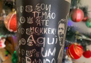 Eu vou vetorizar sua arte ou logo para corte e gravação lase