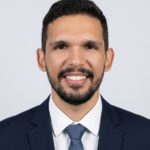 Eu vou melhorar qualidade da foto para alta resolução 4K.