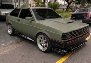 Eu vou simular modificações realistas em fotos do seu carro