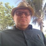 Eu vou fazer o melhor anúncio do seu produto, com locução.