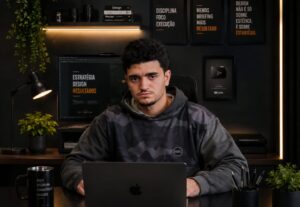 Eu vou criar cortes do seu vídeo que dão alcance e engajamen...