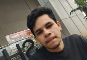 Eu vou Editar vídeos e cortes para ajudar no engajamento