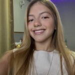 Eu vou Gravar um vídeo ugc para sua marca, produto ou serviç...