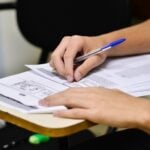 Eu vou corrigir sua redação no modelo enem