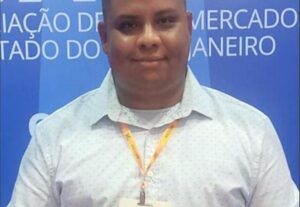 Eu vou te auxiliar em configurações de vps, mql5, python etc...