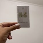 Eu vou criar convites, monogramas e papelarias digitais.