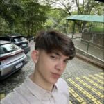Eu vou editar vídeos UGC para anúncios e redes sociais