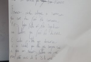 Eu vou escrever poemas sem o uso da IA