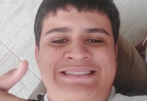Eu vou Criar cortes do teu vídeo em até 24hrs