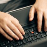 Eu vou digitar documentos e alimentar suas planilhas