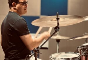 Eu vou gravar e editar bateria profissional para sua música
