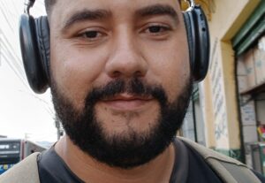 Eu vou Criar cortes do seu vídeo.