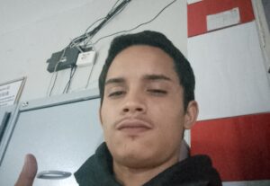 Eu vou fazer um vídeo zuando/xingad
um amigo seu 🫡