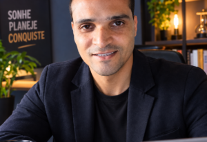 Eu vou fazer traduções de textos  e Landing Pages.