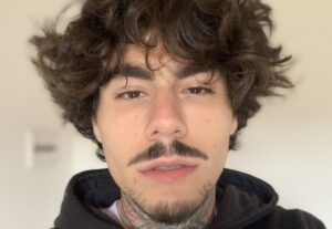 Eu vou Fazer um vídeo falando “te amo meu amor”
